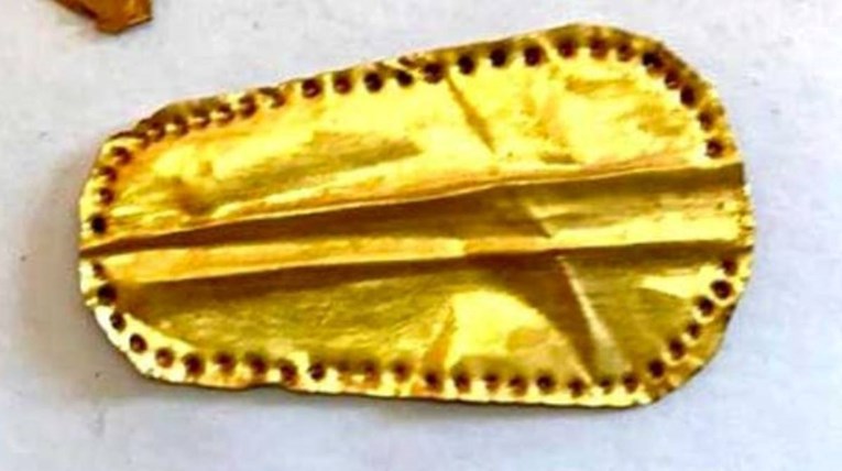 FOTO Misterij za arheologe: U Egiptu iskopane mumije sa zlatnim jezikom