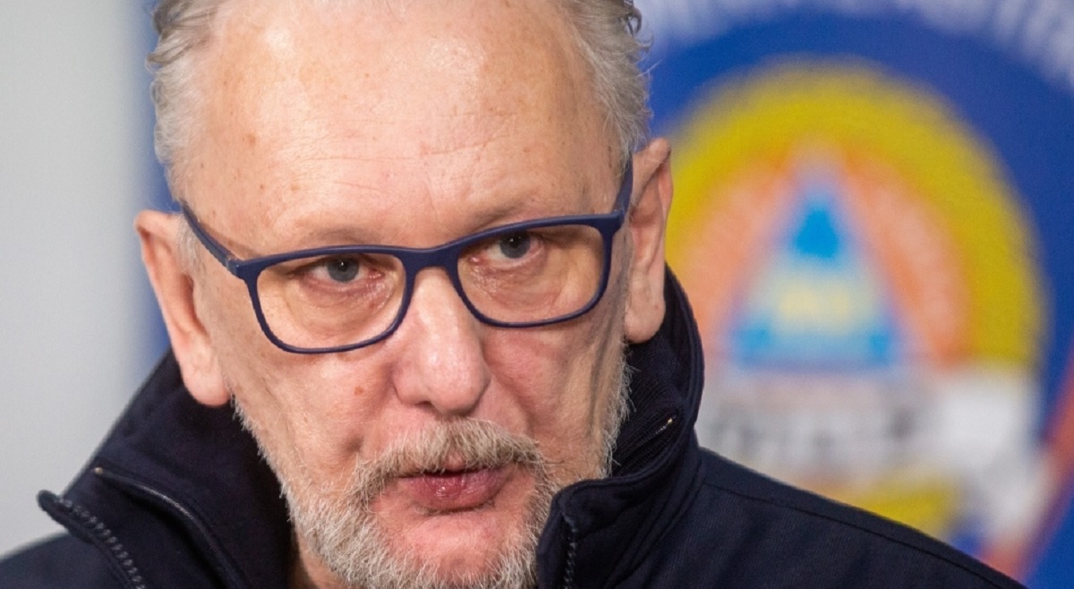 Božinović: Bojim se da ćemo sve do pronalaska lijeka balansirati između mjera