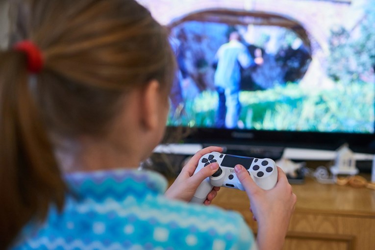 Znanstvenici: Igranje videoigrica ne narušava kognitivne sposobnosti kod djece