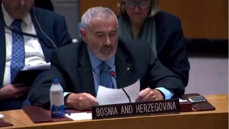 Komšićev čovjek u UN-u napao Schmidta. Govorio je o prevari glasača i aparthejdu