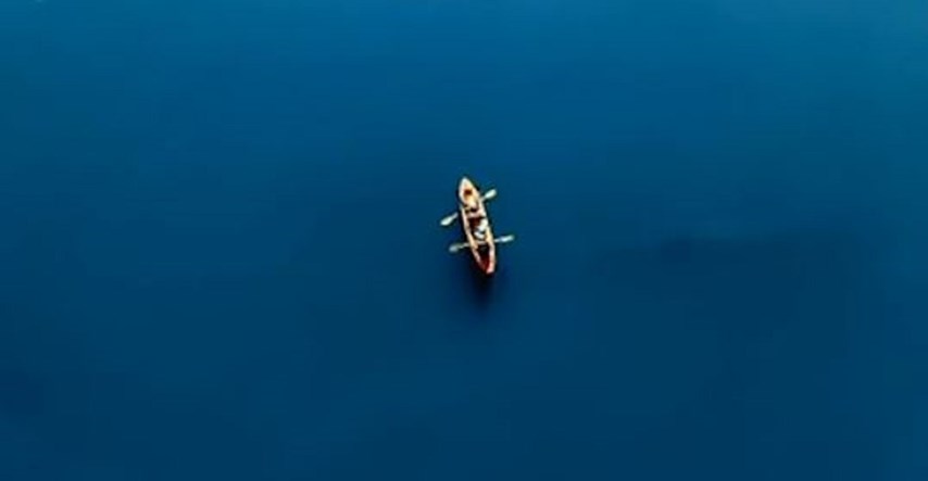 Zadrani veslali i snimali dronom, iznenadili se kad su vidjeli što je bilo ispod njih