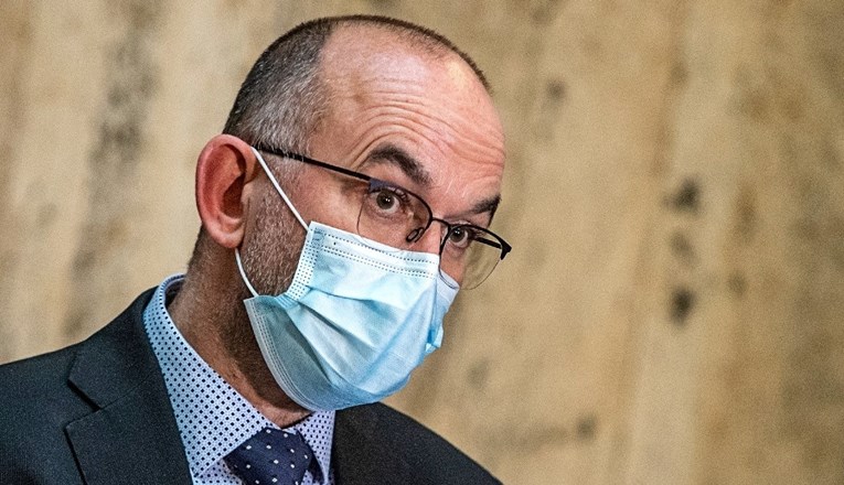 Češki ministar zdravstva: Epidemiološka situacija nije dobra, pogoršava se