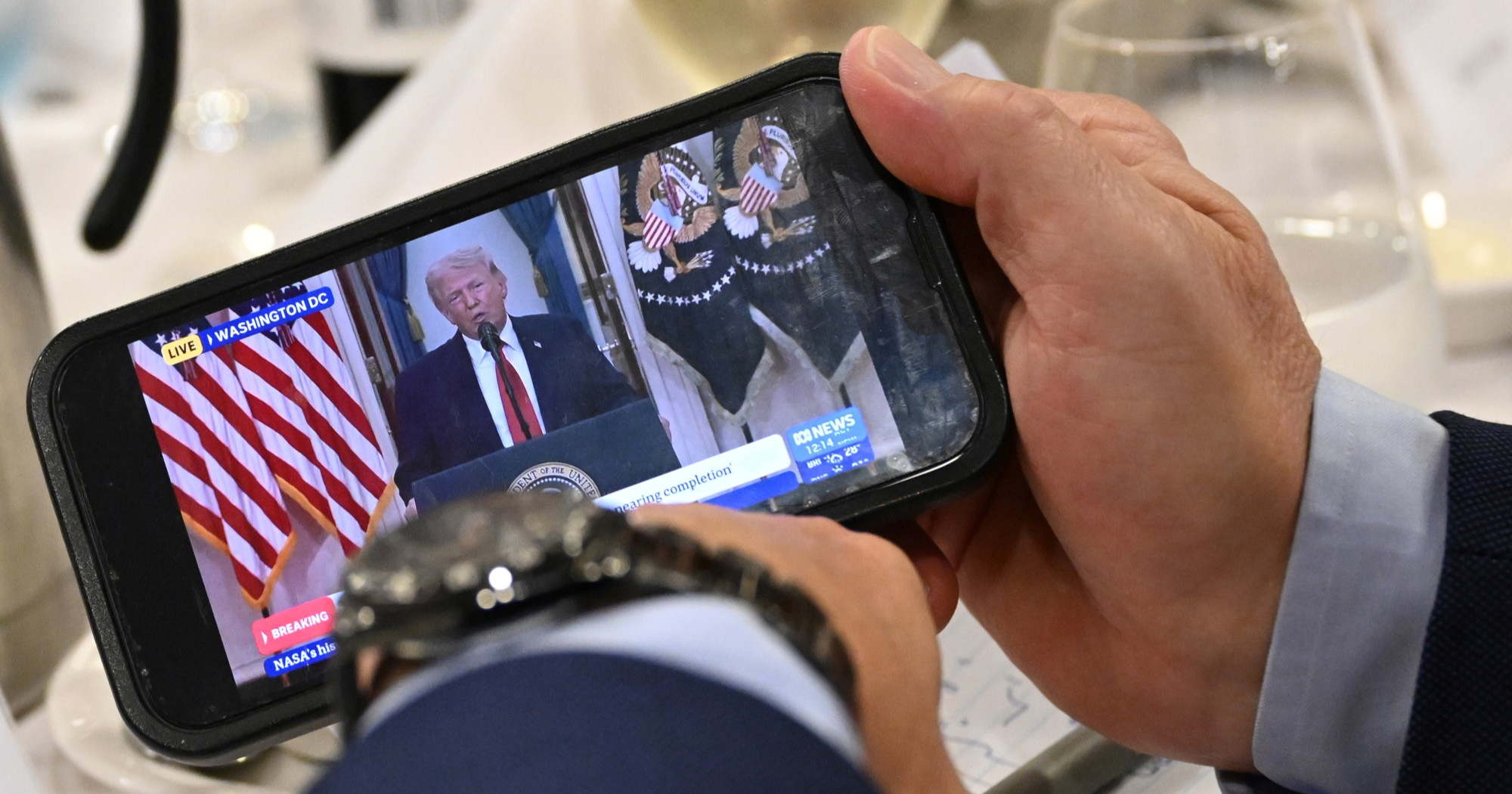 Pad na burzama za vrijeme Trumpovog govora o Iranu, porasle cijene nafte u SAD-u