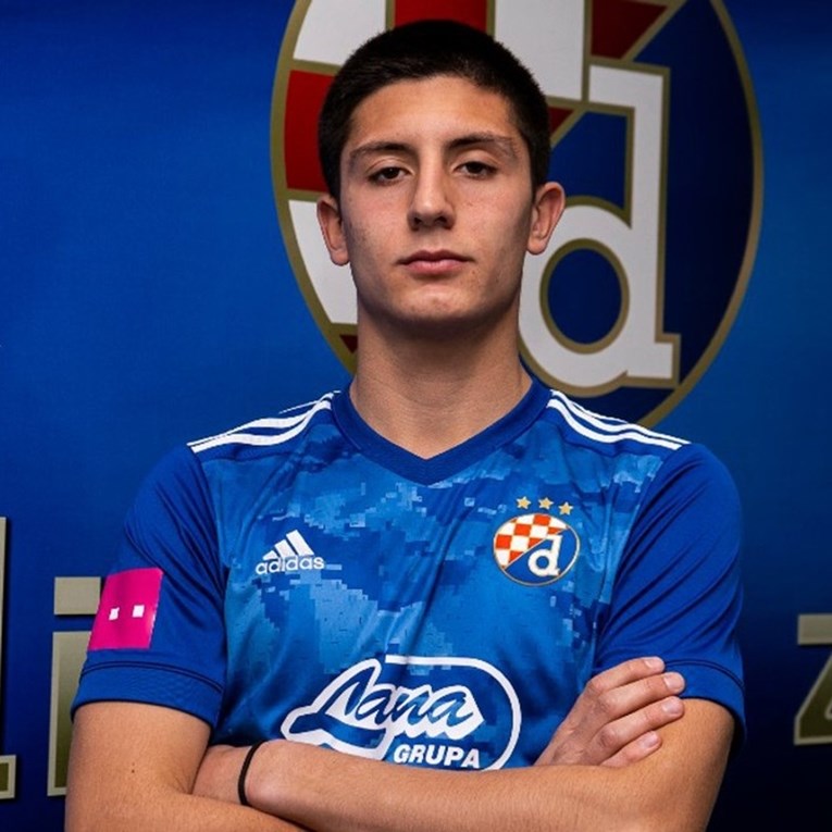 Očekivalo se da bude Dinamov novi Olmo. Nakon 18 mjeseci pronašao je klub u Serie D