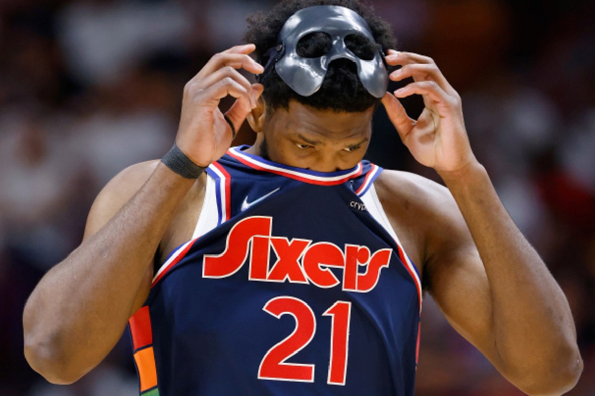 Joel Embiid hitno operiran, upitan mu je ostatak sezone