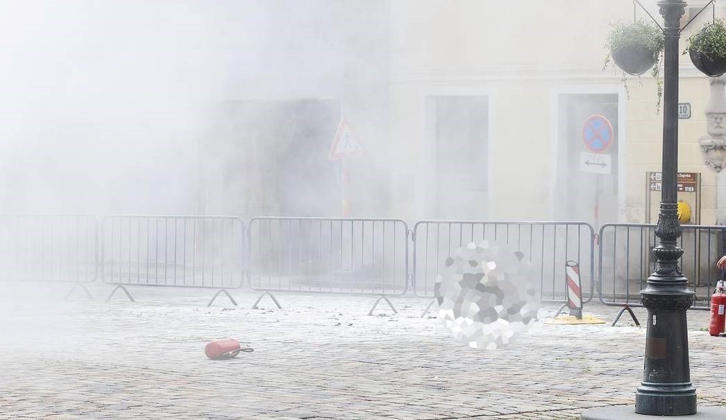 Očevidac: Mislio sam da se snima film. Uzeo sam aparat i počeo ga gasiti