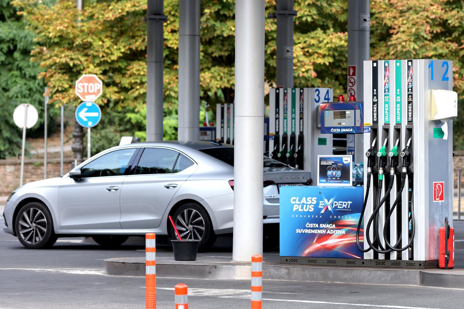 Od utorka: Dizel ide na 1,91 euro, benzin na 1,74 po litri