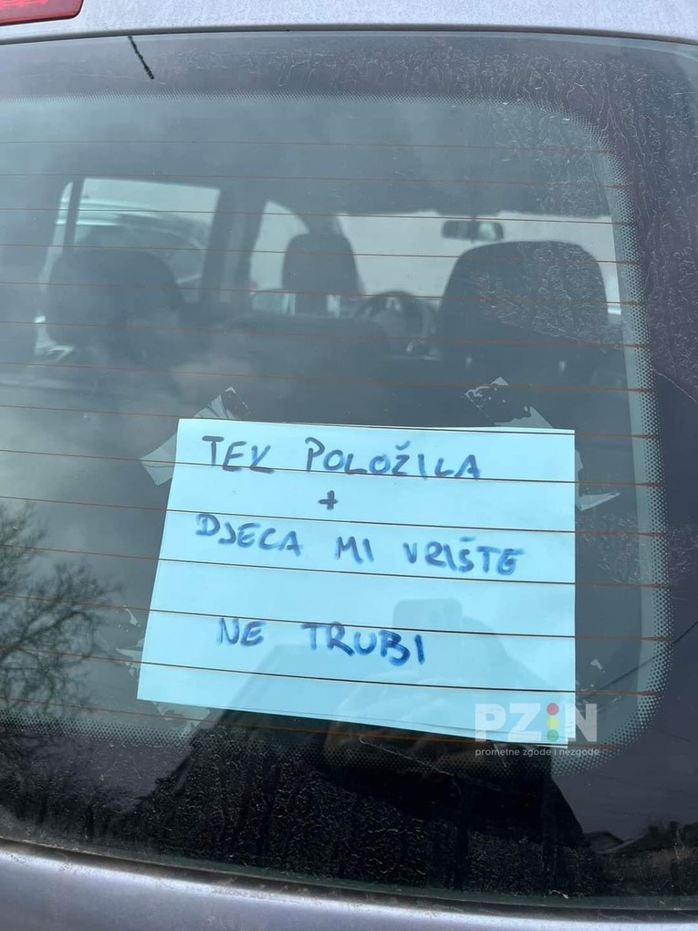 Poruka na automobilu vozačice u Zagrebu nasmijala Fejs: "Ne trubi jer..."
