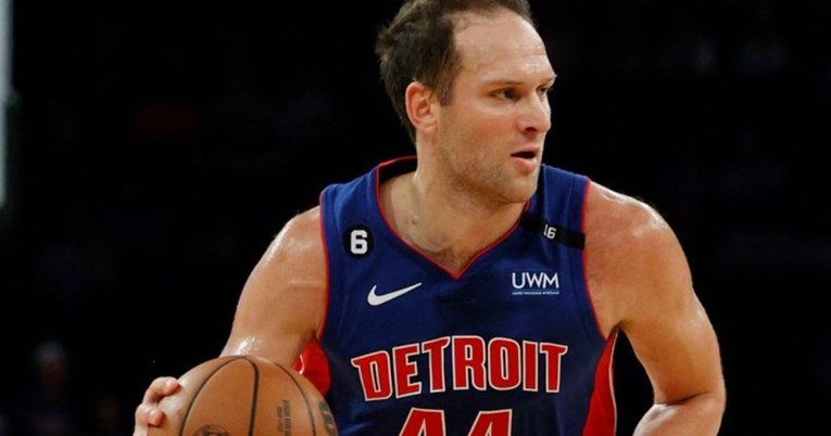 Bojan Bogdanović debitirao za Detroit Pistonse