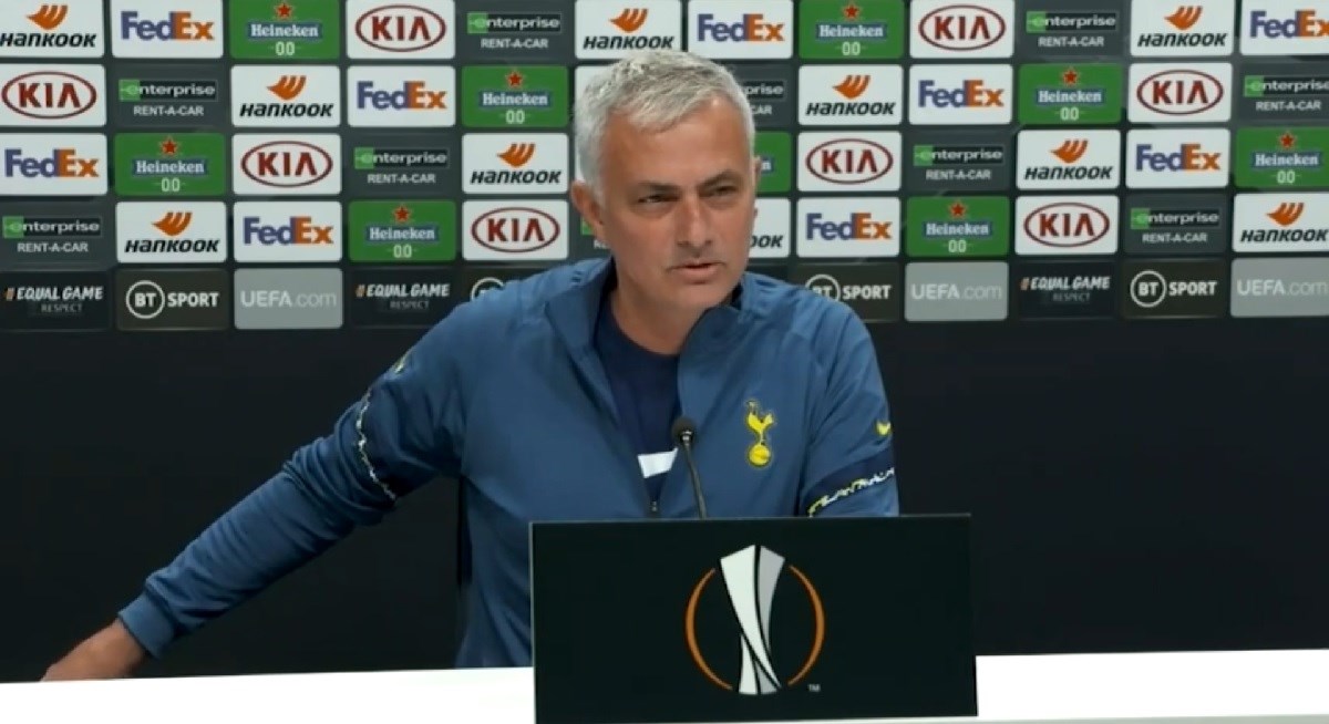 Mourinho bocnuo svog igrača i nasmijao novinare: Ne pitajte ga za gol koji je zabio