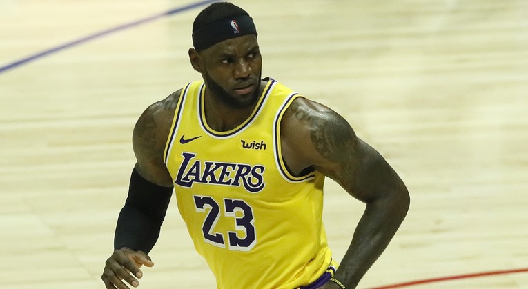 UFC borac koji obožava Trumpa: LeBron James je plačljivi komunist