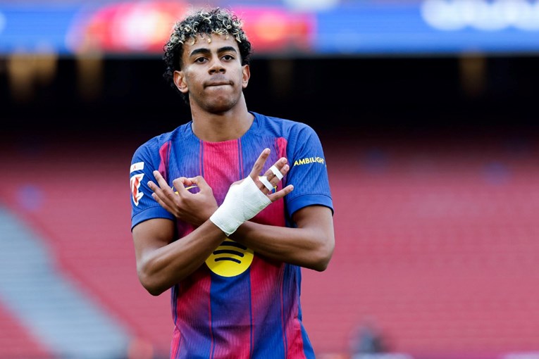 VIDEO Yamal zabio prvi hat-trick u karijeri. Barcelona deklasirala Villarreal
