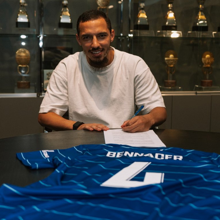 Pogledajte prvu objavu Bennacera nakon potpisa za Dinamo