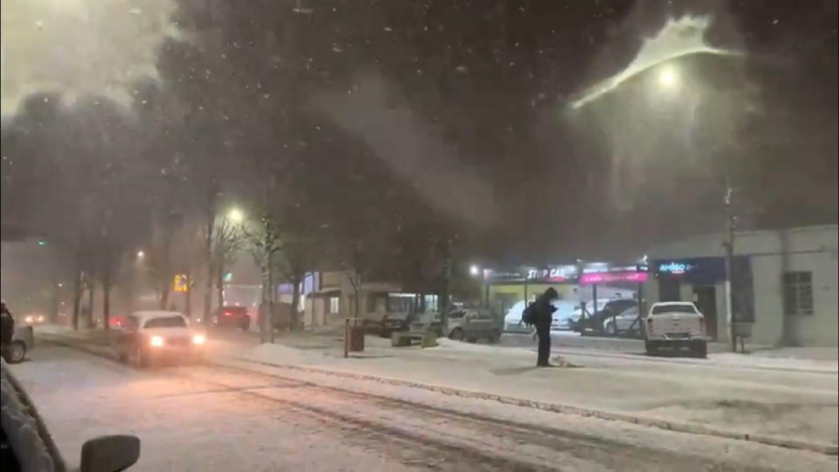 VIDEO U Brazilu pao snijeg, neki stariji građani ga vidjeli prvi put u životu