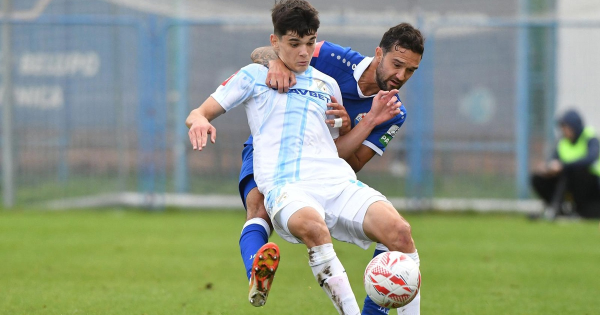 OD 17:15 Rijeka i Slaven žele se približiti Dinamu i Hajduku. Pogledajte sastave