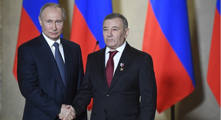 Ruski milijarder tvrdi da je pravi vlasnik "Putinove palače"