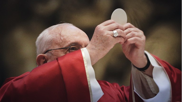 Vatikan sankcionirao kardinala optuženog za seksualno zlostavljanje