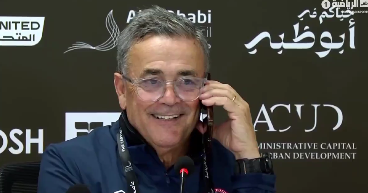 "Moram se javiti, Mourinho je." Pogledajte kako je trener u Egiptu prekinuo presicu