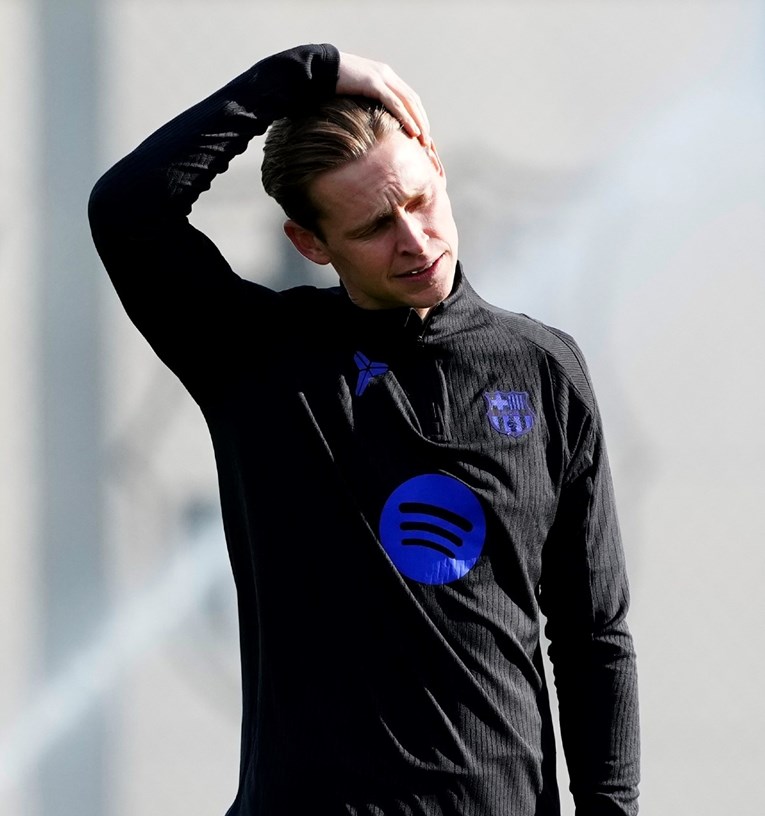 As: Frenkie se slomio