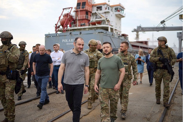 Potvrdila Turska, isplovljava prvi brod s ukrajinskim žitom