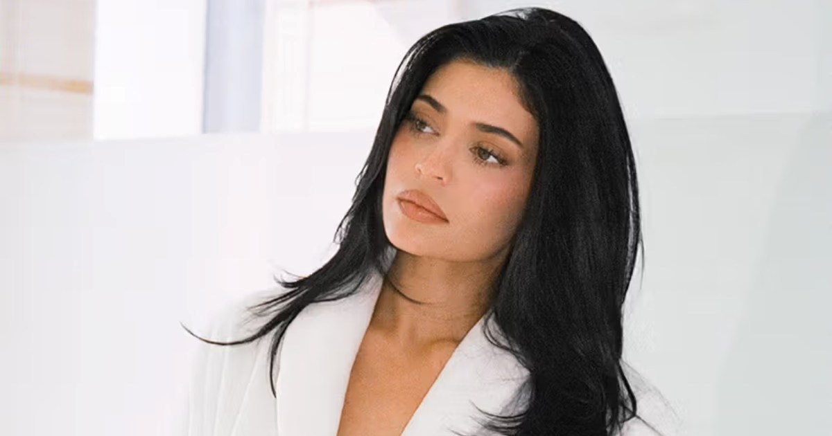 Kylie Jenner lansira piće, kaže da je hidratacija ključna za ljepotu