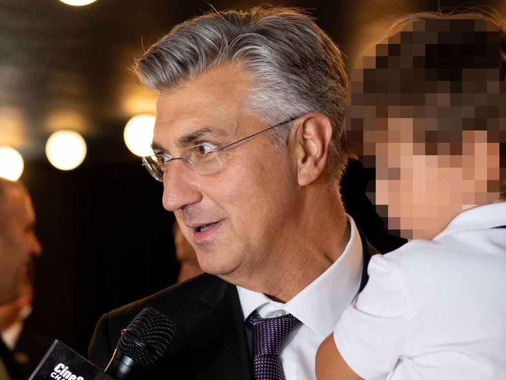 Plenković napao "lijevu oporbu": "Moj četverogodišnji Ivan bi bio bolji pregovarač"