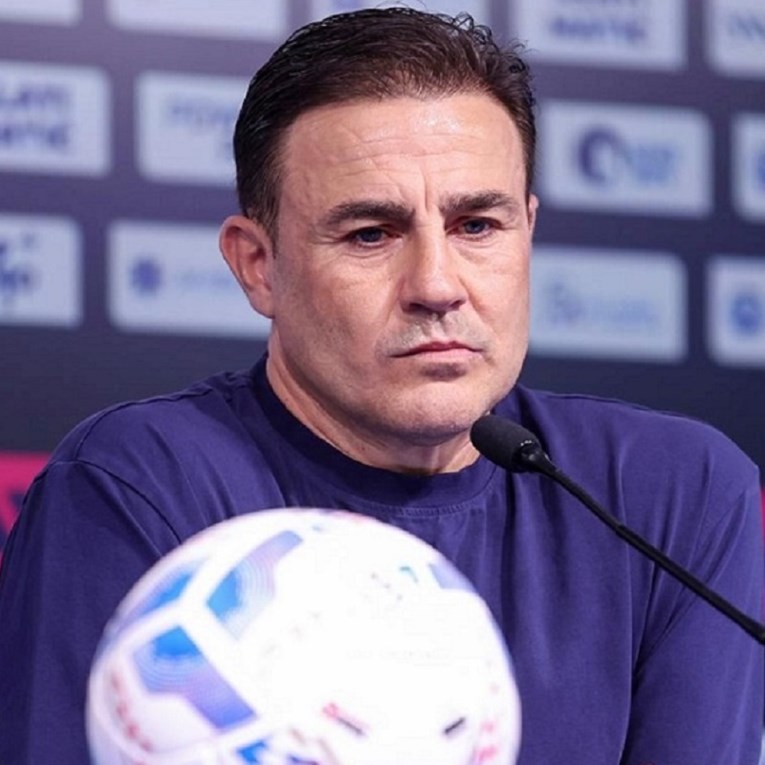 Dinamo smijenio Cannavara