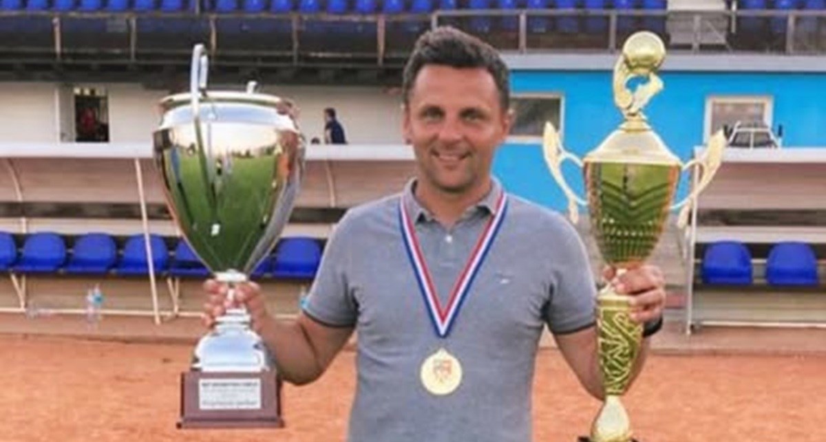 Ovo je Dinamov trener prije četiri godine. Osvojio je duplu krunu u trećoj ligi