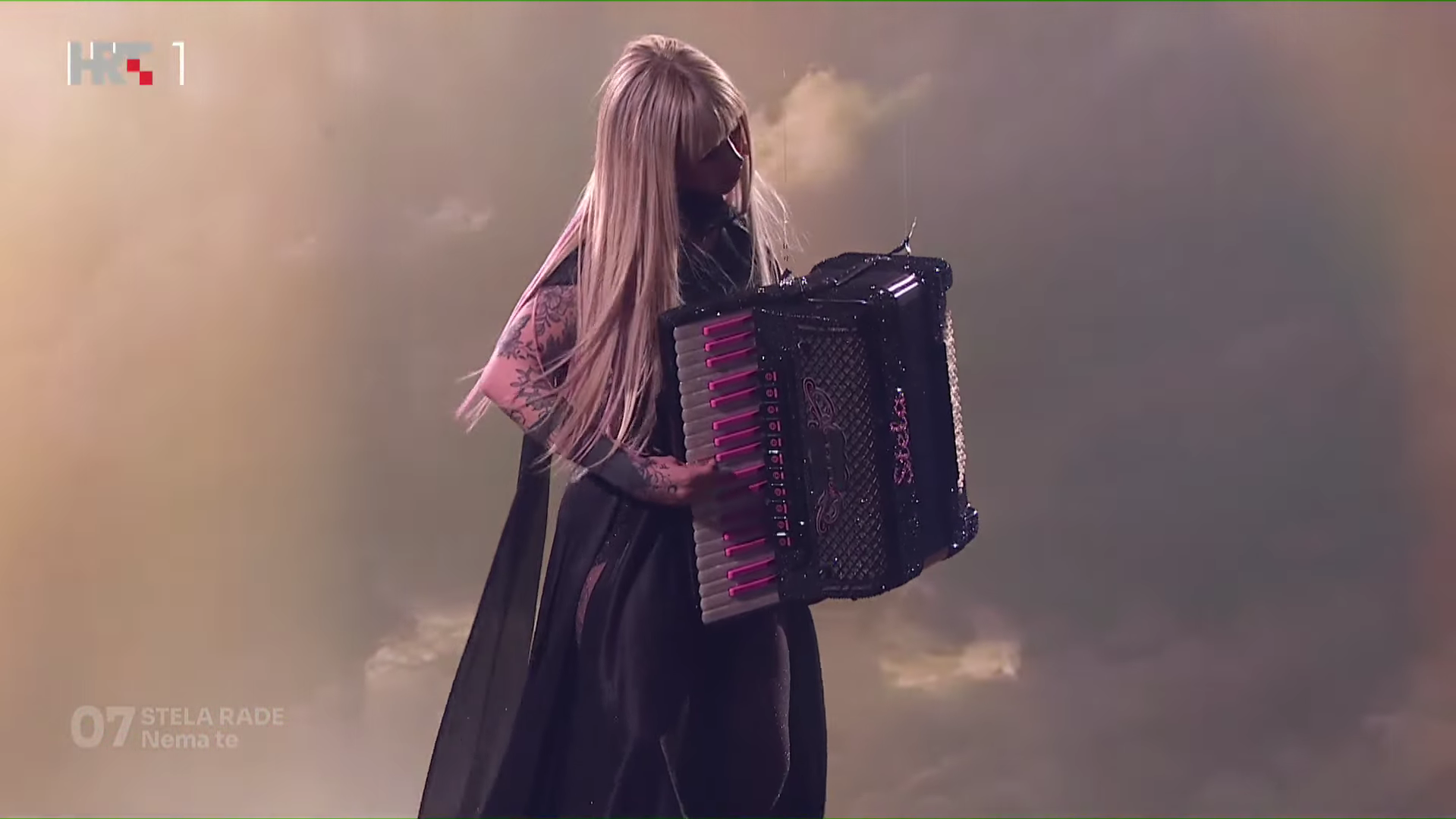 UŽIVO Druga večer Dore: Stela Rade s baladom osvojila publiku