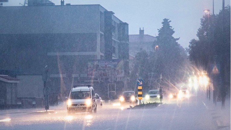 Dolazi velika količina kiše. DHMZ izdao upozorenje na poplave