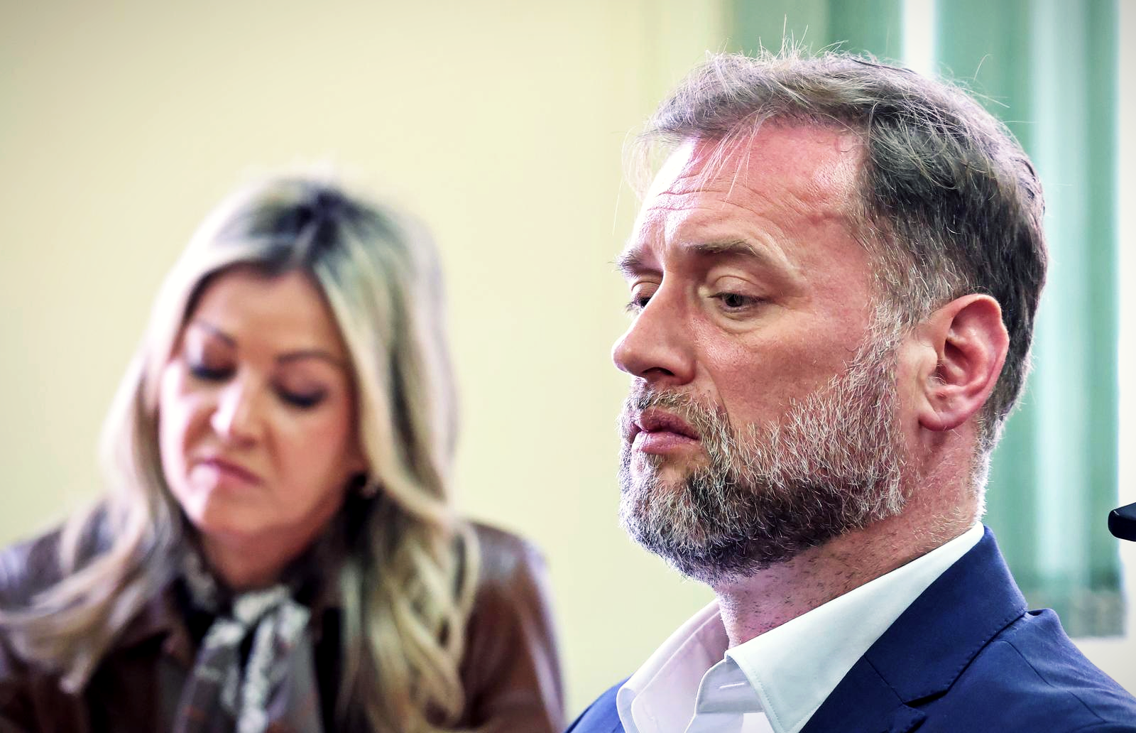 Prekinuto ročište Banožiću. Tražio je izuzeće tužitelja, kazneno prijavio svjedoke