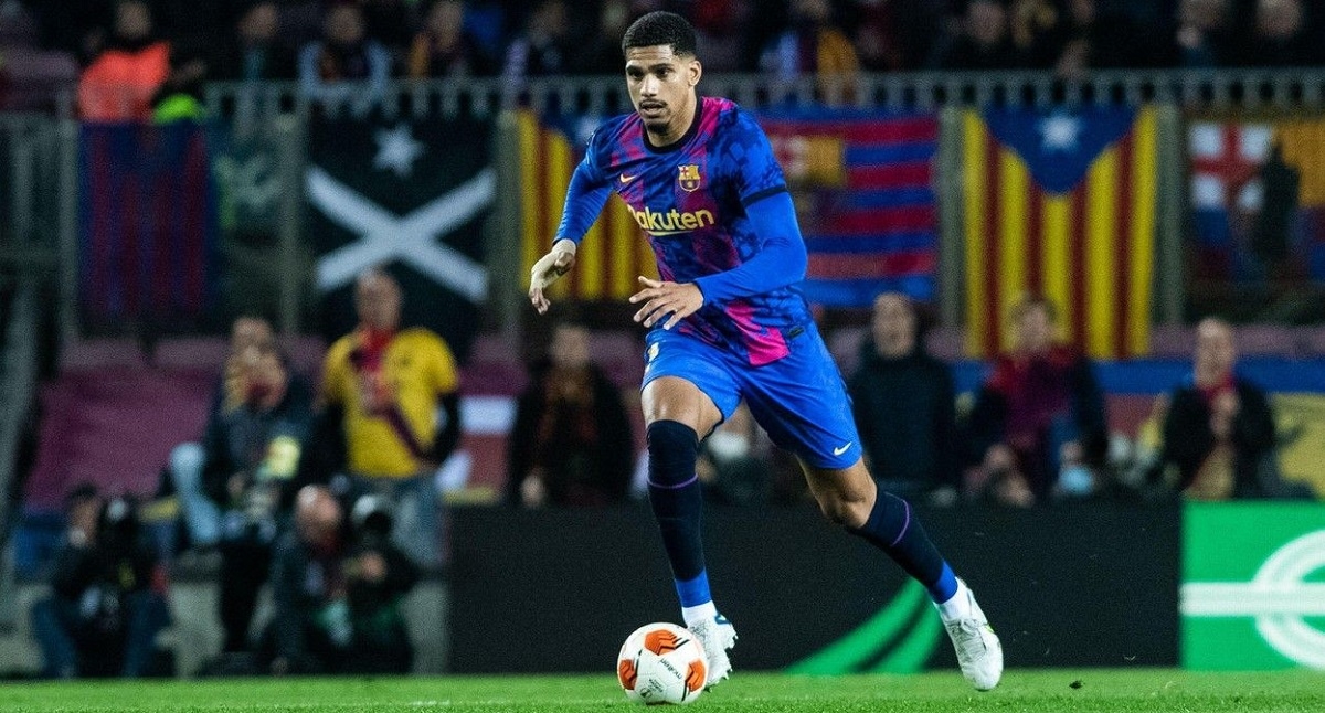 Barcelona pred novim egzodusom. United stoperu nudi devet puta više