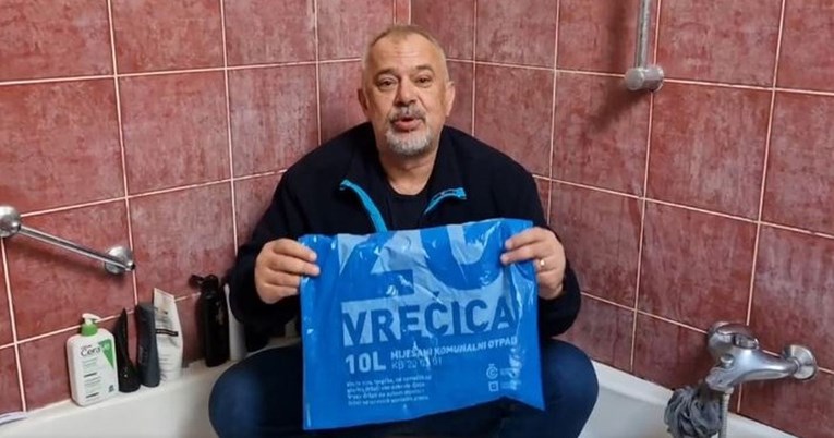 Šprajc objavio video u kojem ZG vrećice puni vodom: "Neki od vas ništa ne razumiju"