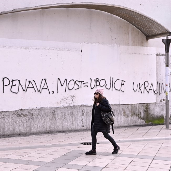 Uhićen 23-godišnjak koji je u Splitu ispisao grafite o Milanoviću i Penavi