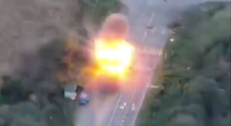VIDEO Ukrajinci objavili snimku kako Javelin uništava ruski tenk