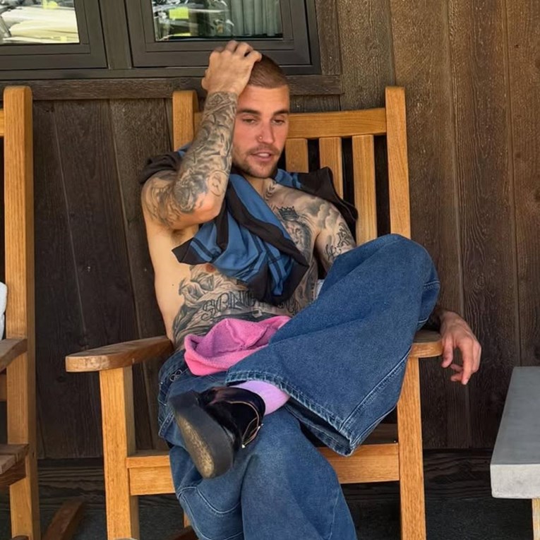 Bieber nakon kritika zbog ponašanja: "Znam da sam slomljen i imam problema s bijesom"