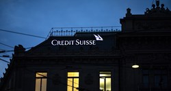 Švicarska središnja banka godinu završila u minusu