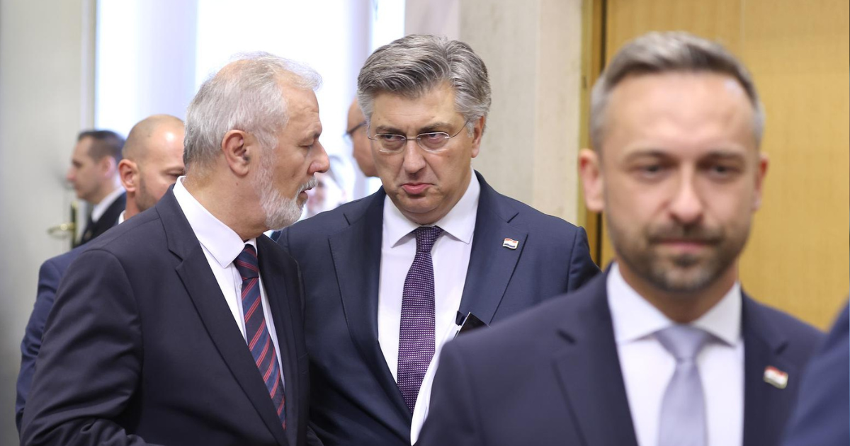 Ovo su Plenkovićevi izrazi lica na današnjoj sjednici. Fotke su hit