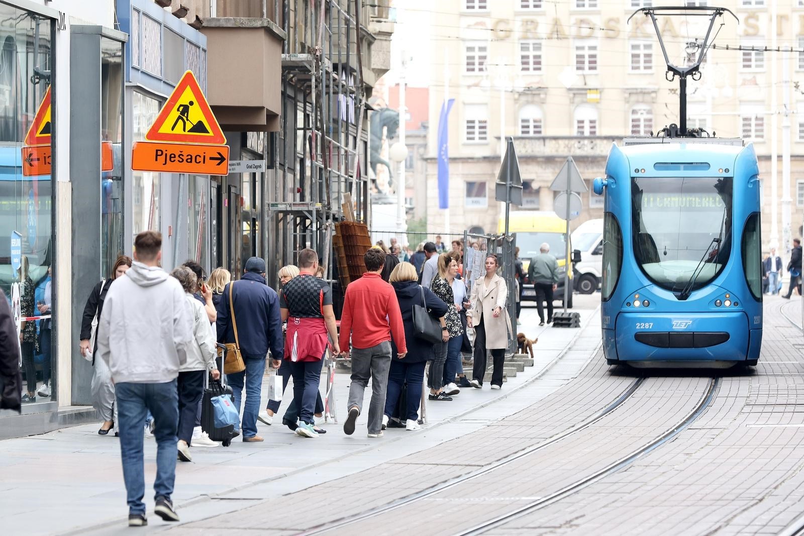 Istraživanje: Većina Hrvata nezadovoljna demokracijom u državi