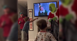 Roditelji snimali Grincha kako plaši djecu i krade im darove, ljudi su šokirani