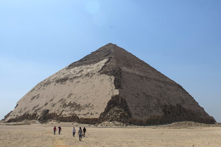 U Egiptu je nakon rekonstrukcije otvorena "Savijena" piramida