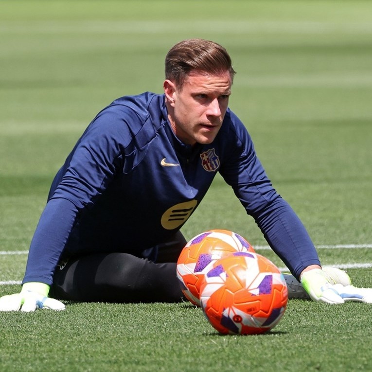 Barca prodaje kapetana? Nastupio je za nju u 422 utakmice