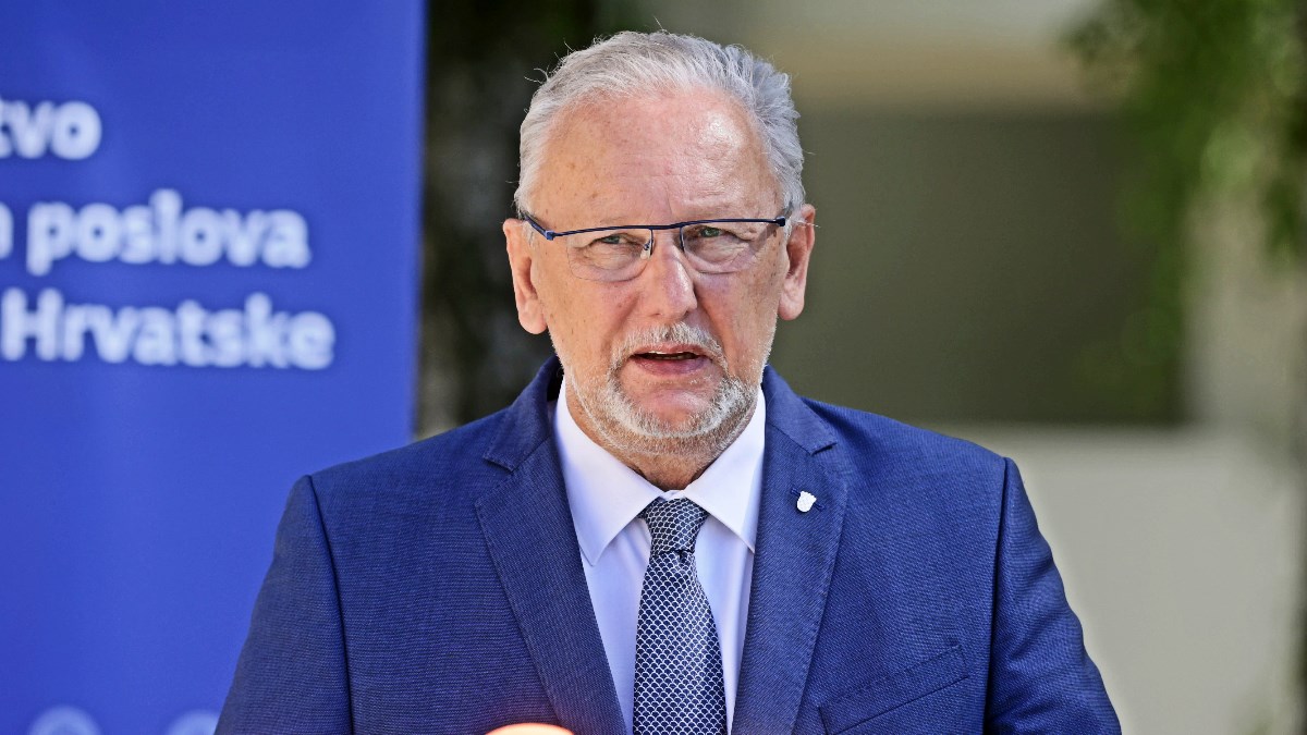 Božinović: Cijepljenje je jedini način da se riješimo mjera