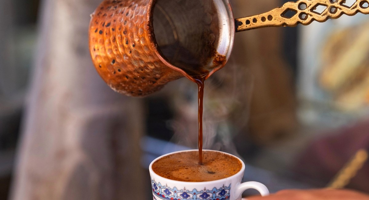 Je li turska kava zapravo turska? Evo kako je i kada počeo cijeli ritual s kavom