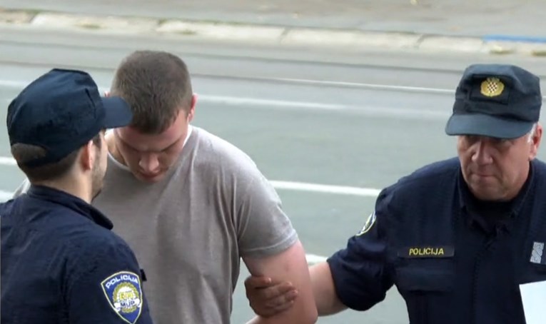 Policajac kojeg sada terete za ubojstvo djevojke ide u zatvor