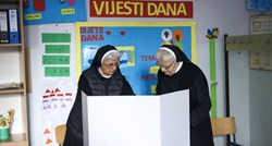 FOTO Prvi birači iz BiH izašli na izbore