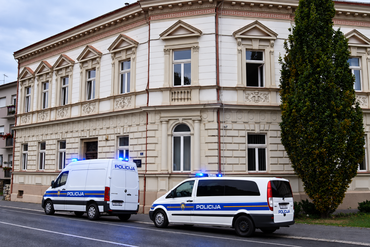 U Bjelovaru prijetio susjedu ubojstvom jer je prijavio da tuče ženu. Pogledajte kaznu