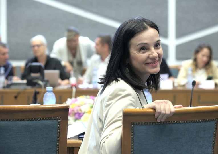 Ministricu pitao jel´ se ispovjedila zbog Like: Molila sam Boga da ne odgovorim grubo