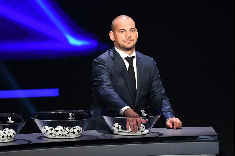 Sneijder: UEFA je trebala u 35. minuti prekinuti Arsenal - Atletico