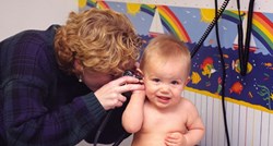 Američki pedijatri upozoravaju da je gubitak sluha sve češći problem među djecom